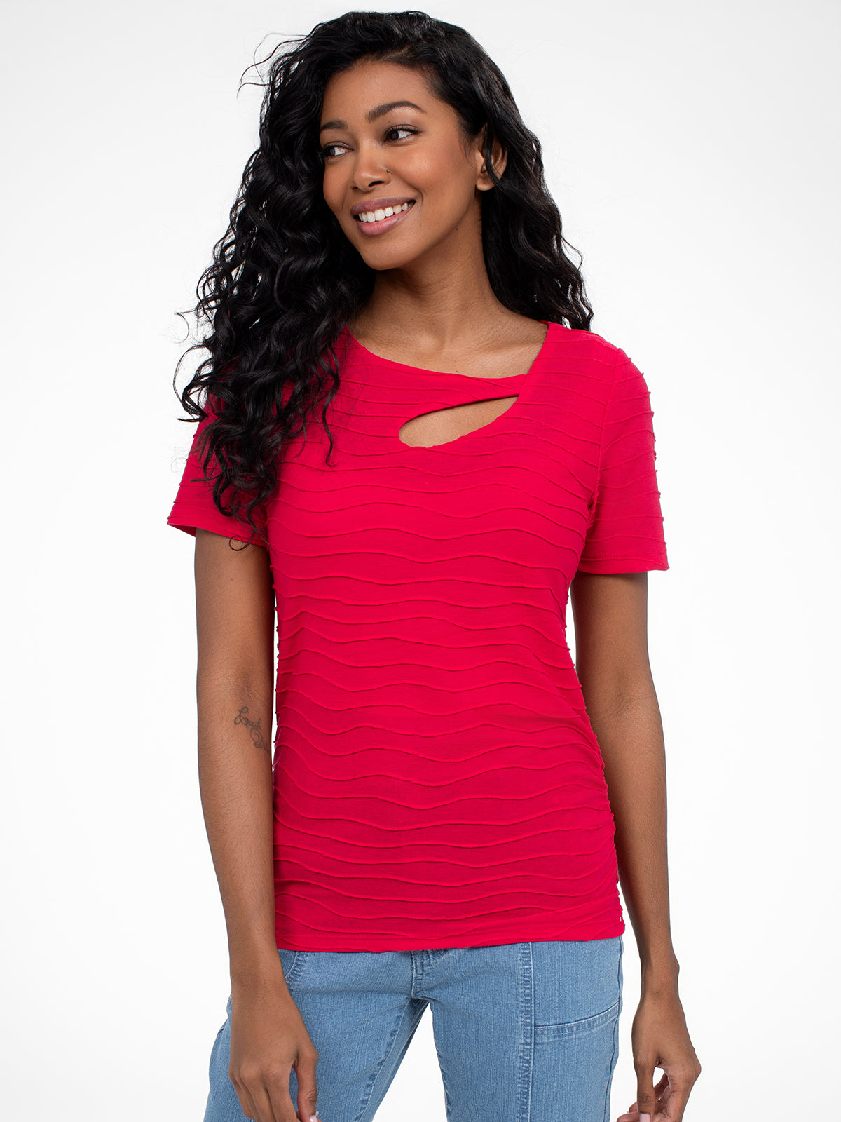 T-shirt semi-ajusté à manches courtes