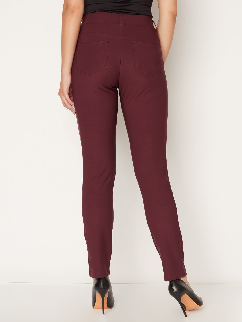 Narrow pull-on ankle pant