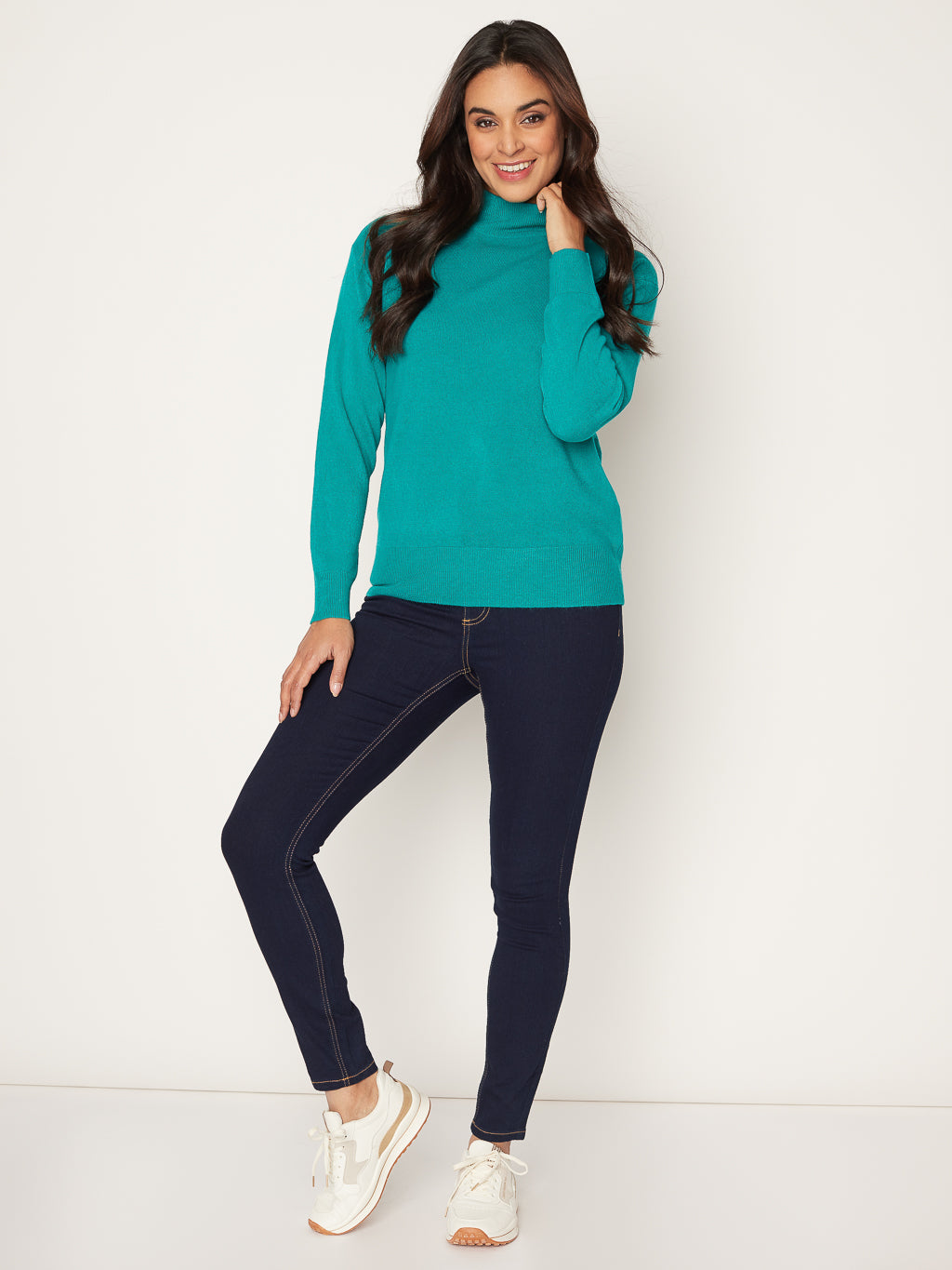 Long-sleeve loose pullover sweater 