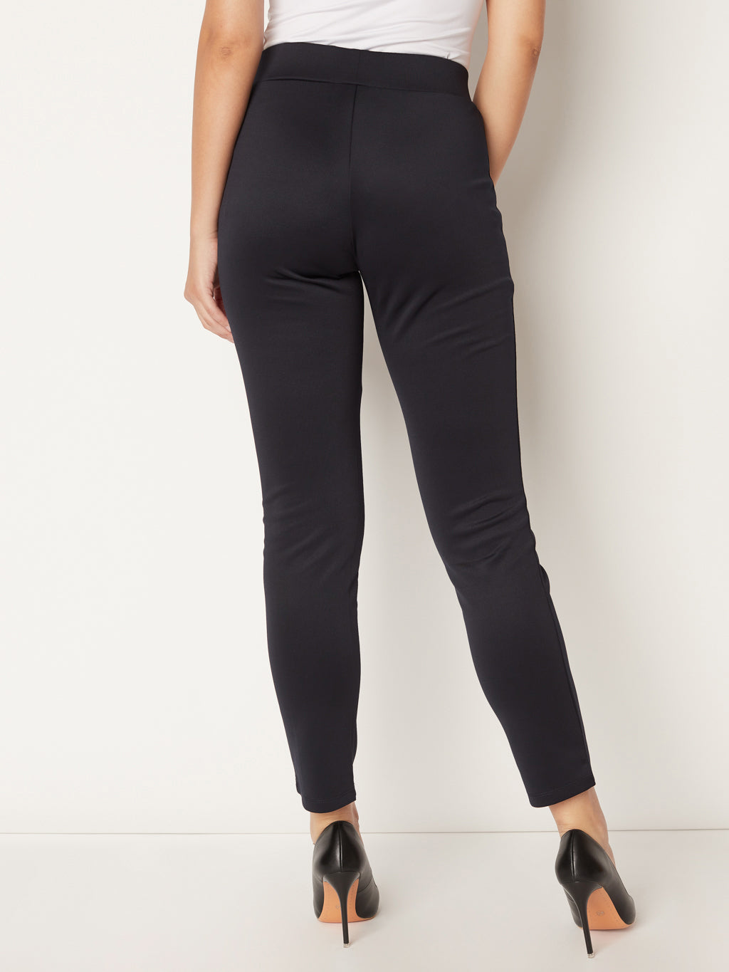 Pantalon étroit ajusté à enfiler
