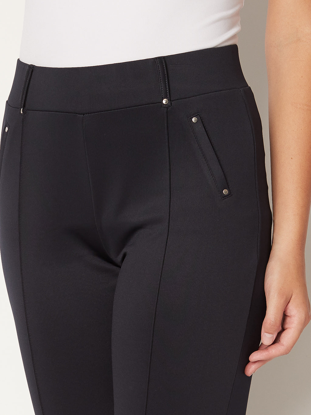 Pantalon étroit ajusté à enfiler