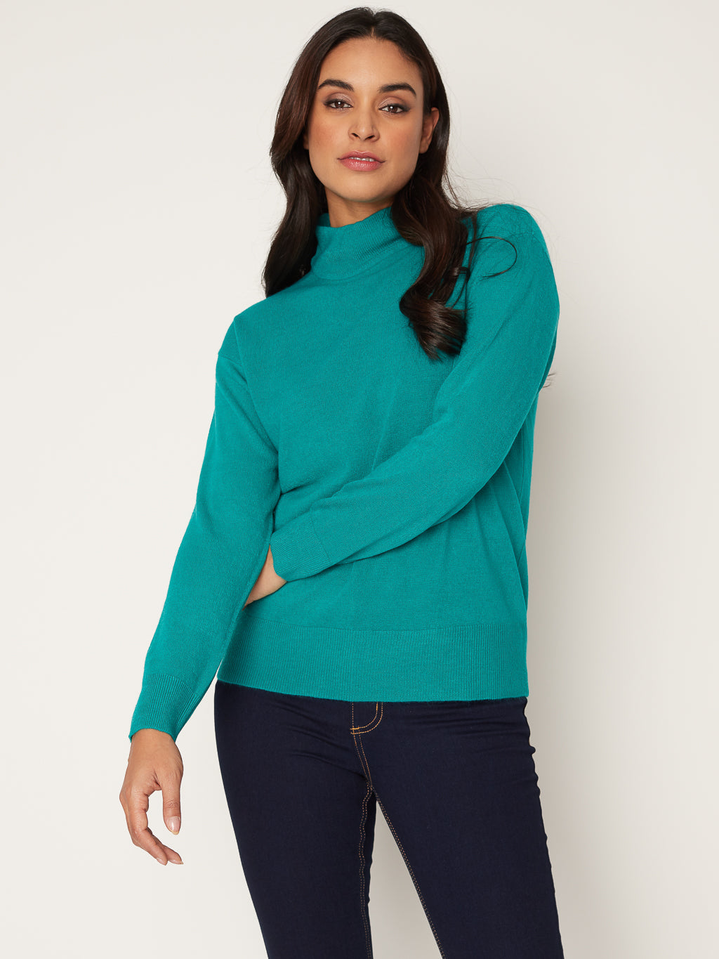 Long-sleeve loose pullover sweater 
