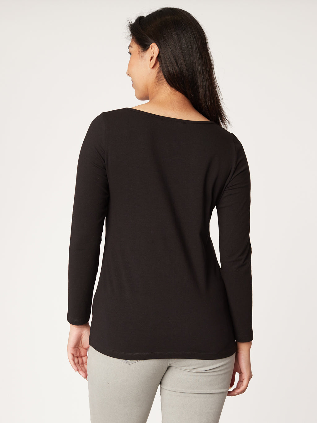 Long-sleeves fitted t-shirt